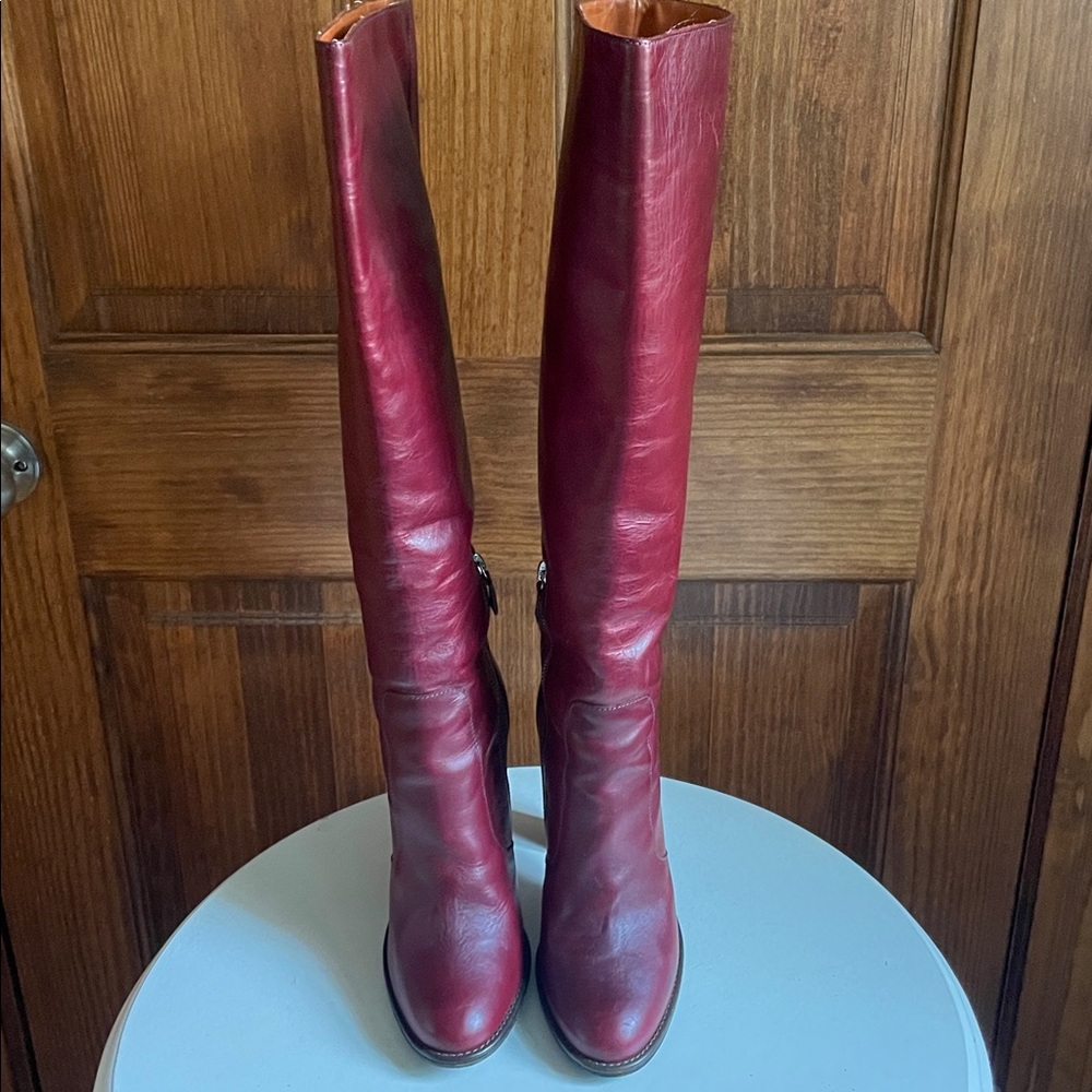 LANVIN Paris Burgundy Wine Leather Knee High Heel Boots 40 10 Worn Once RARE! - Picture 8 of 15